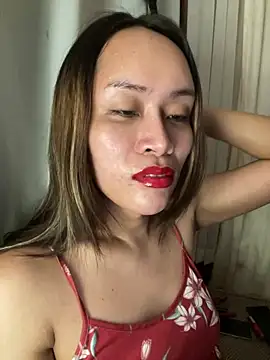 Snapshot of RomanticPearlTS chatting on July 2026 03:03:02 AM RomanticPearlTS online show from July 2026 03:03:02 AM