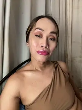 RomanticPearlTS online show from April 2026 02:07:02 AM