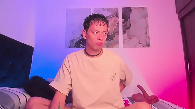 tommy steelee online show from September 2025 01:55:02 AM