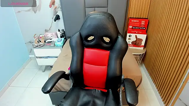 Isisleroy1 online show from January 2026 02:37:01 AM