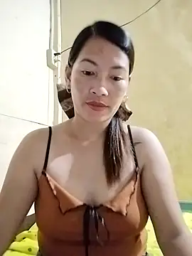wildxxxGia online show from September 2025 07:07:01 PM