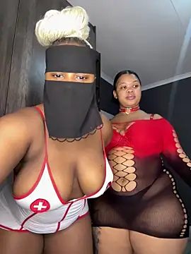 Thick Ass Barbiie online show from April 2026 12:18:02 PM