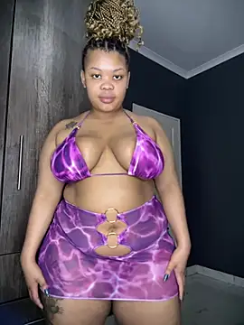 Thick Ass Barbiie online show from June 2026 11:02:01 PM