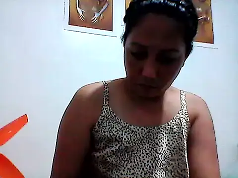 nhayasquirt online show from September 2025 10:14:01 AM