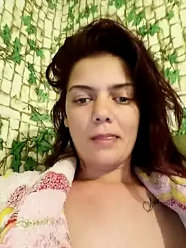 Snapshot of LadyNora chatting on October 2025 10:43:02 PM LadyNora online show from October 2025 10:43:02 PM
