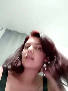 Snapshot of LadyNora chatting on September 2025 07:32:01 PM LadyNora online show from September 2025 07:32:01 PM