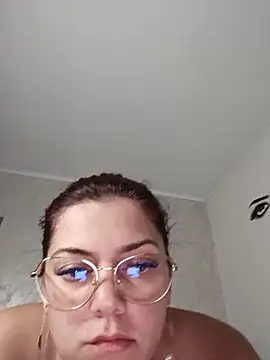 LadyNora online show from June 2026 06:40:01 PM