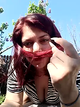 Snapshot of LadyNora chatting on May 2026 07:44:01 AM LadyNora online show from May 2026 07:44:01 AM