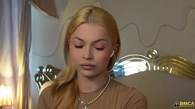 kellypeachcake online show from October 2025 05:39:02 AM