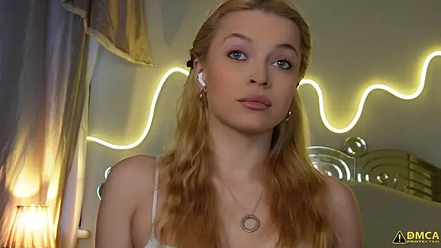 kellypeachcake online show from November 2025 05:18:02 AM