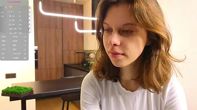 Xonalenei online show from April 2026 08:26:02 PM