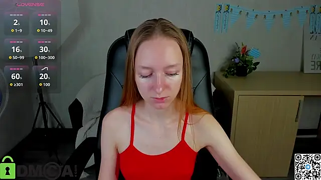 Snapshot of Mia_E1fie chatting on October 2025 12:12:01 AM Mia E1fie online show from October 2025 12:12:01 AM