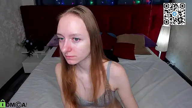 Mia E1fie online show from March 2026 12:01:02 AM