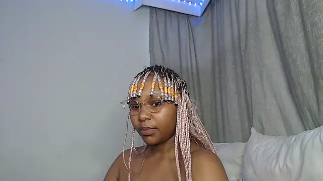 Snapshot of DarrkDeeva68 chatting on December 2025 03:25:01 PM DarrkDeeva68 online show from December 2025 03:25:01 PM