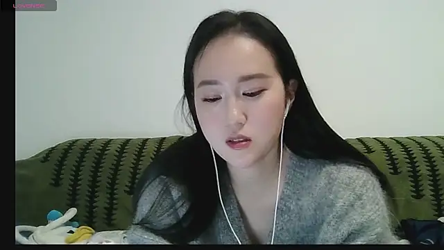 Belinda66 online show from November 2025 06:45:01 PM