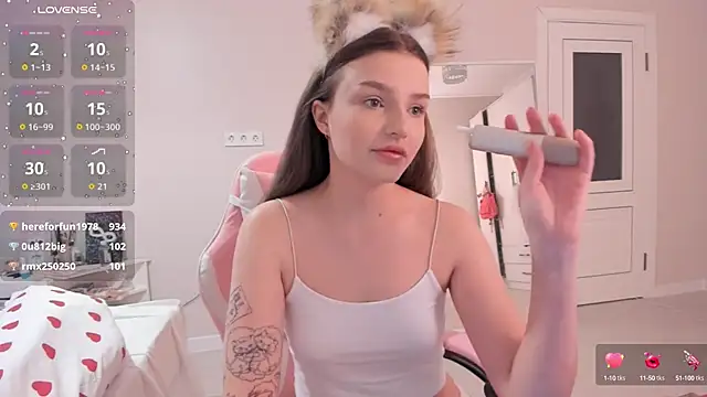 Snapshot of eweline_more chatting on September 2025 06:17:01 PM eweline more online show from September 2025 06:17:01 PM