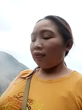 PhamPhung online show from January 2026 01:34:02 AM