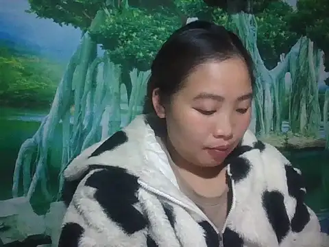 PhamPhung online show from December 2025 02:49:02 PM