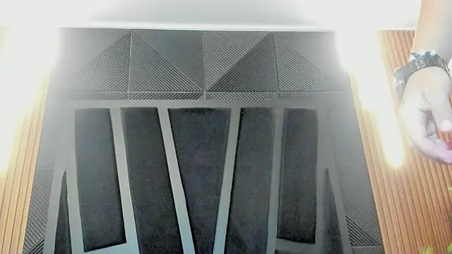 marco garciia  online show from November 2025 11:19:02 PM