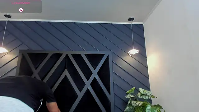 marco garciia  online show from October 2025 11:16:02 PM