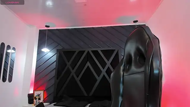 marco garciia  online show from January 2026 11:21:02 PM