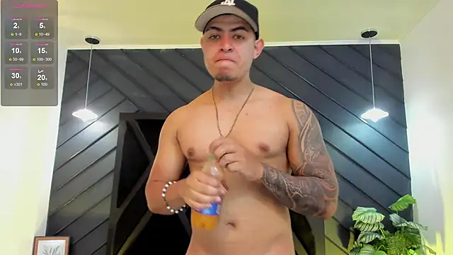 marco garciia  online show from November 2025 11:16:02 PM