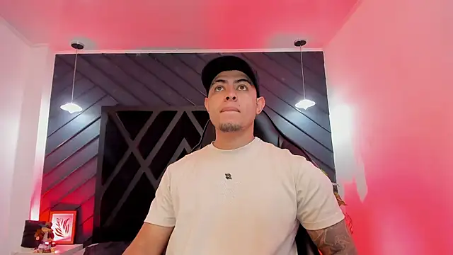 marco garciia  online show from January 2026 11:19:01 PM