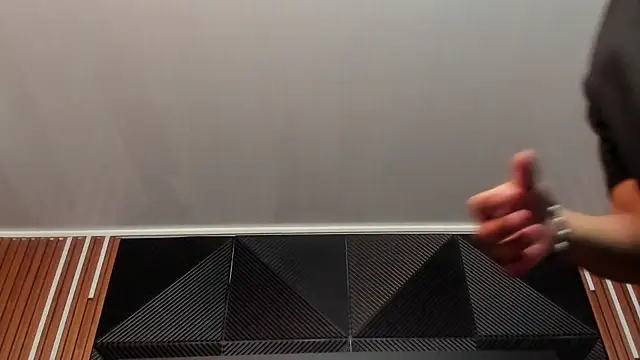 marco garciia  online show from October 2025 11:15:01 PM