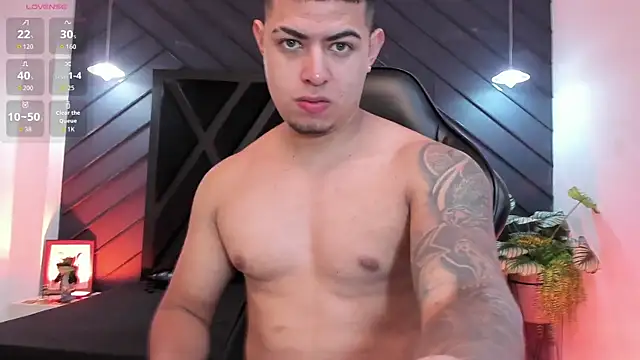 marco garciia  online show from February 2026 11:16:01 PM