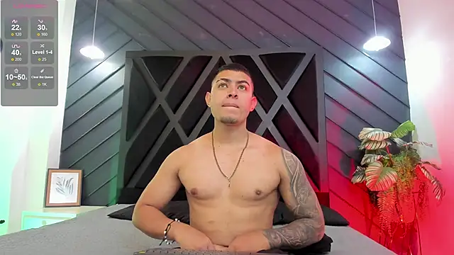 marco garciia  online show from November 2025 11:15:01 PM