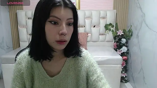 Snapshot of verana_s chatting on September 2025 01:10:02 PM verana s online show from September 2025 01:10:02 PM