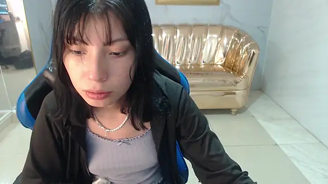 Snapshot of verana_s chatting on October 2025 08:29:01 PM verana s online show from October 2025 08:29:01 PM