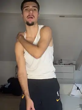 los freaky online show from October 2025 04:15:02 PM