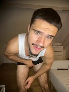 los freaky online show from September 2025 08:36:02 PM