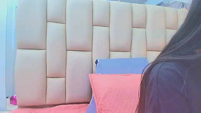 Snapshot of sweet_amye chatting on December 2025 07:19:01 PM sweet amye online show from December 2025 07:19:01 PM