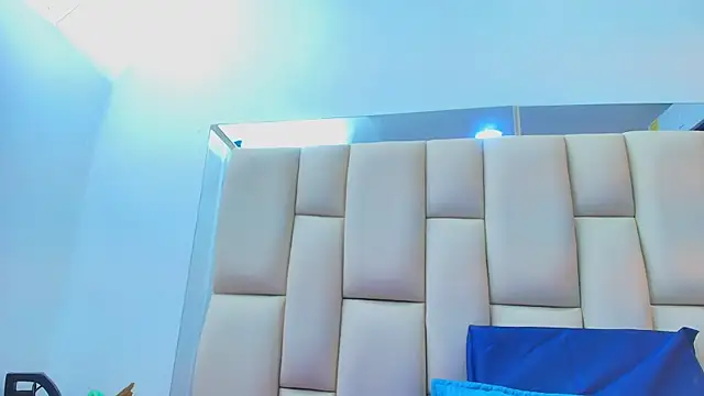 sweet amye online show from January 2026 07:06:02 PM