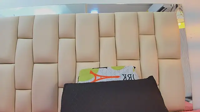 Snapshot of sweet_amye chatting on November 2025 07:14:02 PM sweet amye online show from November 2025 07:14:02 PM