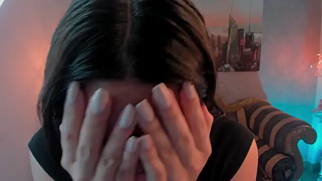 Dali collin online show from December 2025 01:15:01 PM