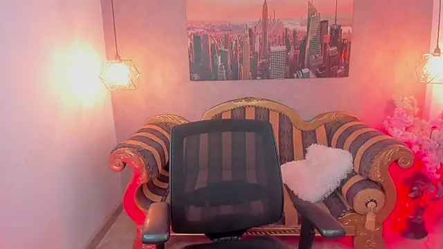 Dali collin online show from January 2026 01:04:04 PM