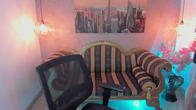 Dali collin online show from January 2026 05:49:02 PM