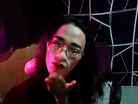 Madylinebigcock69 online show from June 2026 11:54:01 PM