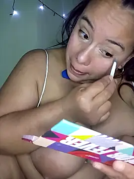 Snapshot of luzdanna chatting on December 2025 11:14:01 AM luzdanna online show from December 2025 11:14:01 AM