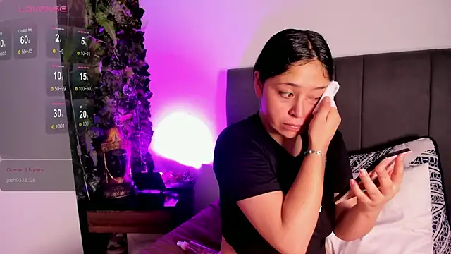 vela-kimm online show from February 2026 08:16:01 PM