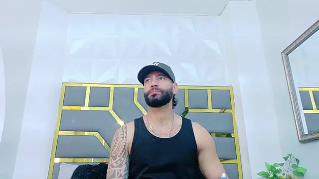 yorbymaxx online show from November 2025 02:27:02 PM