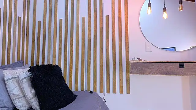 yorbymaxx online show from February 2026 01:01:01 PM