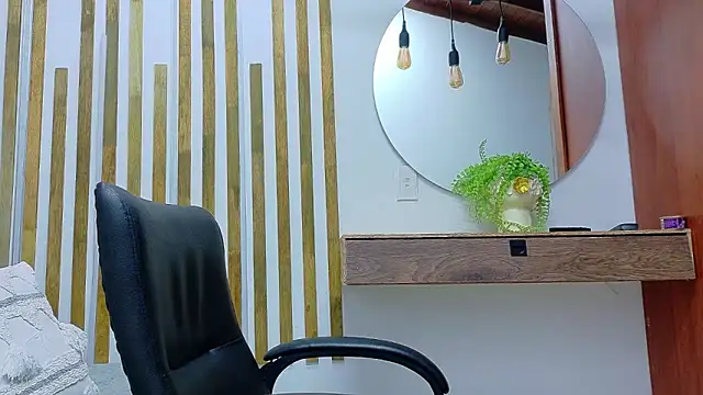 yorbymaxx online show from February 2026 01:21:02 PM