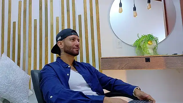 yorbymaxx online show from February 2026 01:52:02 PM