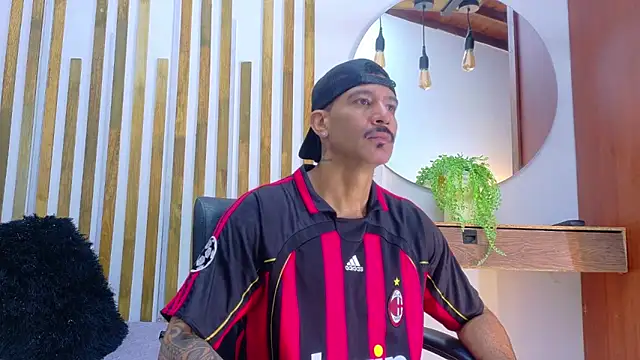 yorbymaxx online show from February 2026 12:46:02 PM