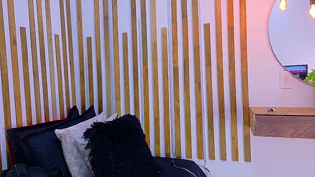 yorbymaxx online show from February 2026 12:58:01 PM