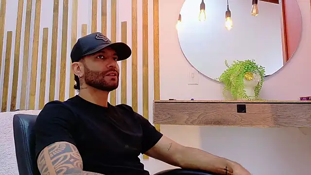 yorbymaxx online show from February 2026 01:46:02 PM